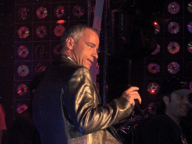 photo Eros cd live09.jpg